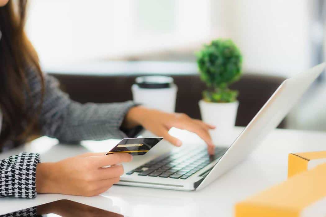 woman at computer shopping